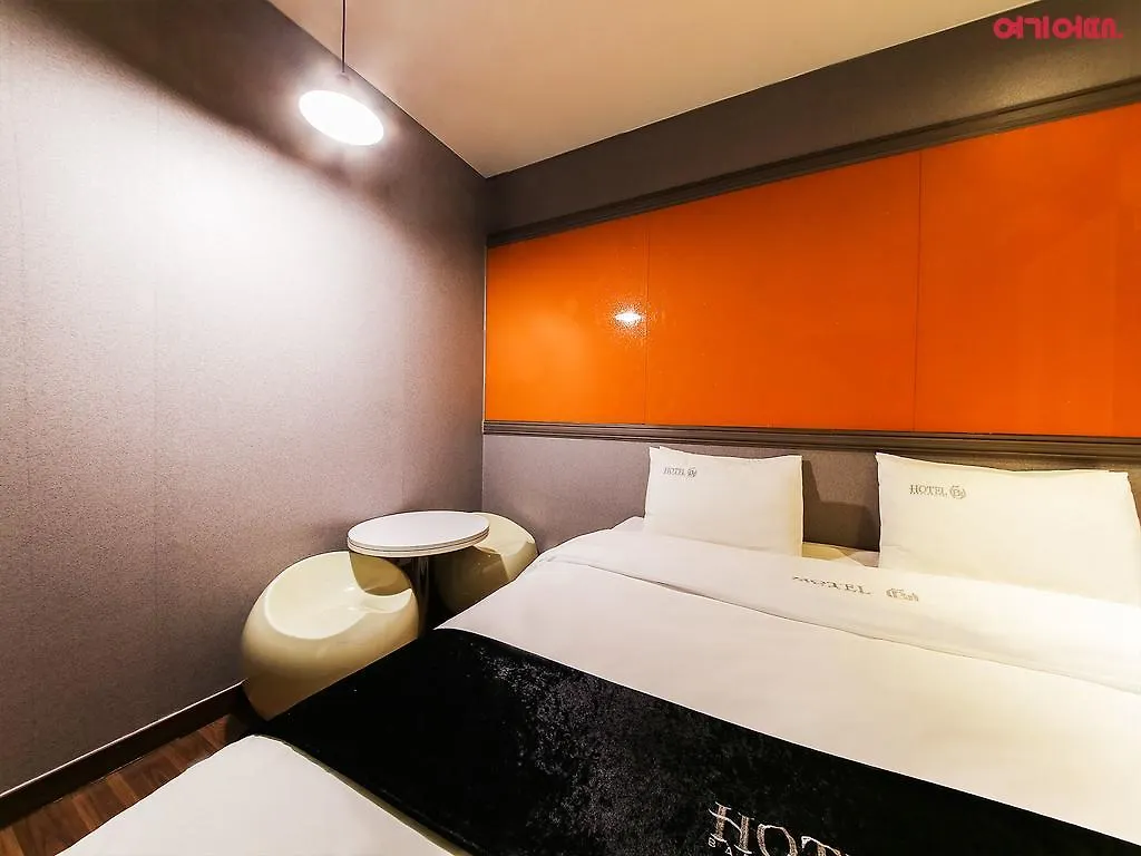 Bj Hotel